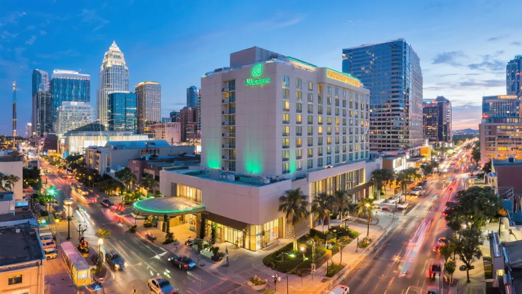 Discovering Westminster Plaza Orlando