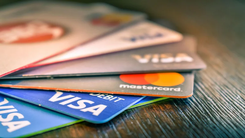 Top-Rated Credit Cards for Improving Your Credit in Your State!